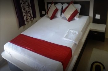 Hotel Seascape(Standard  Non Ac room )