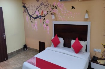 Ratna Resort Hotel(Deluxe Room)